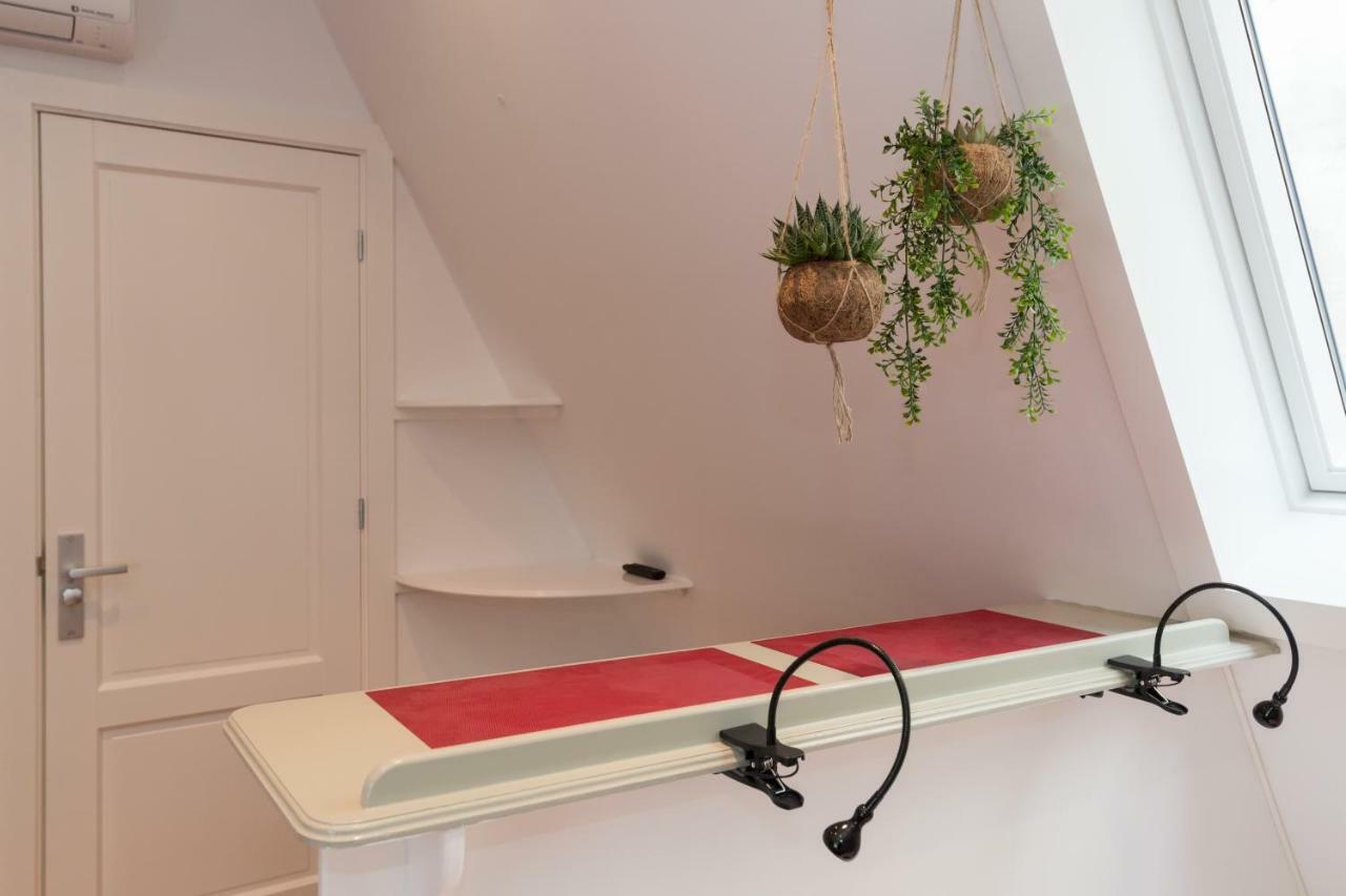 Saint Claire Studio'S Amsterdam Exterior photo
